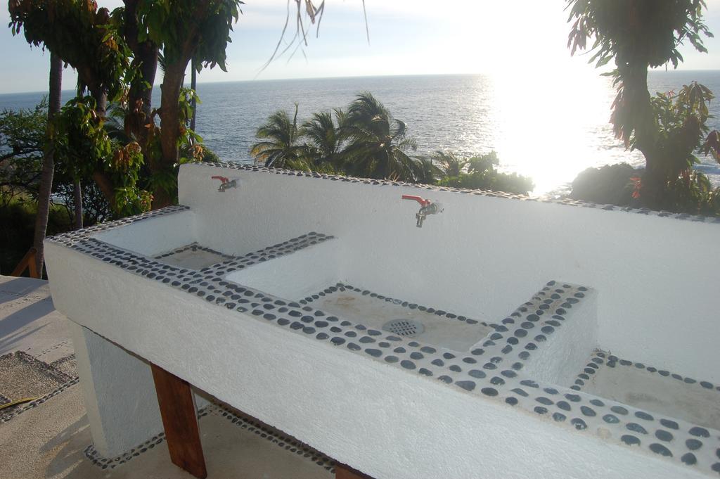 Hotel Cocos Camp Acapulco Exterior foto